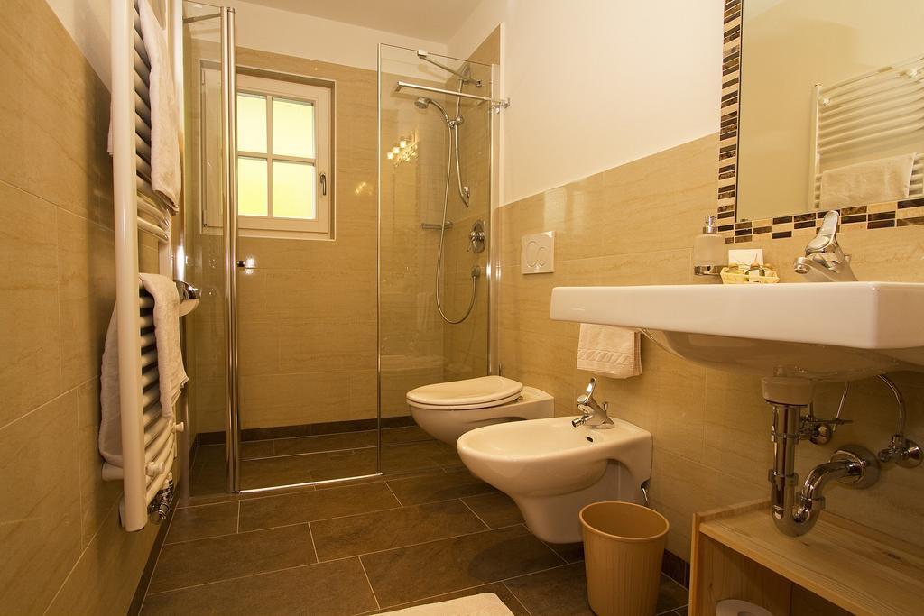 סלבה די ואל גרדנה B&B Appartments Cudlea חדר תמונה